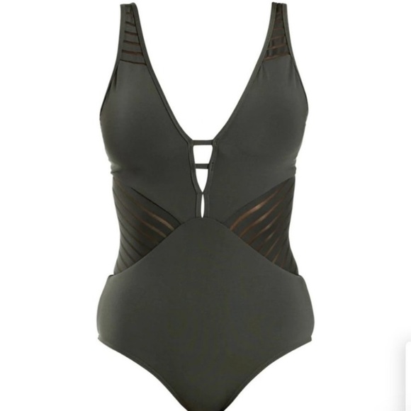 Jets one piece swimsuit - Picture 6 of 8